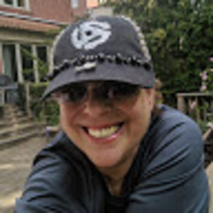 Meet your Posher, Jennifer